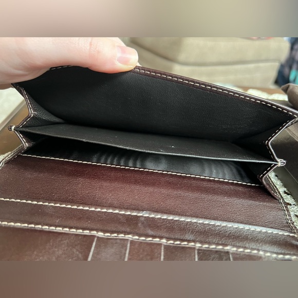 (SOLD) - Picture 6 of 12